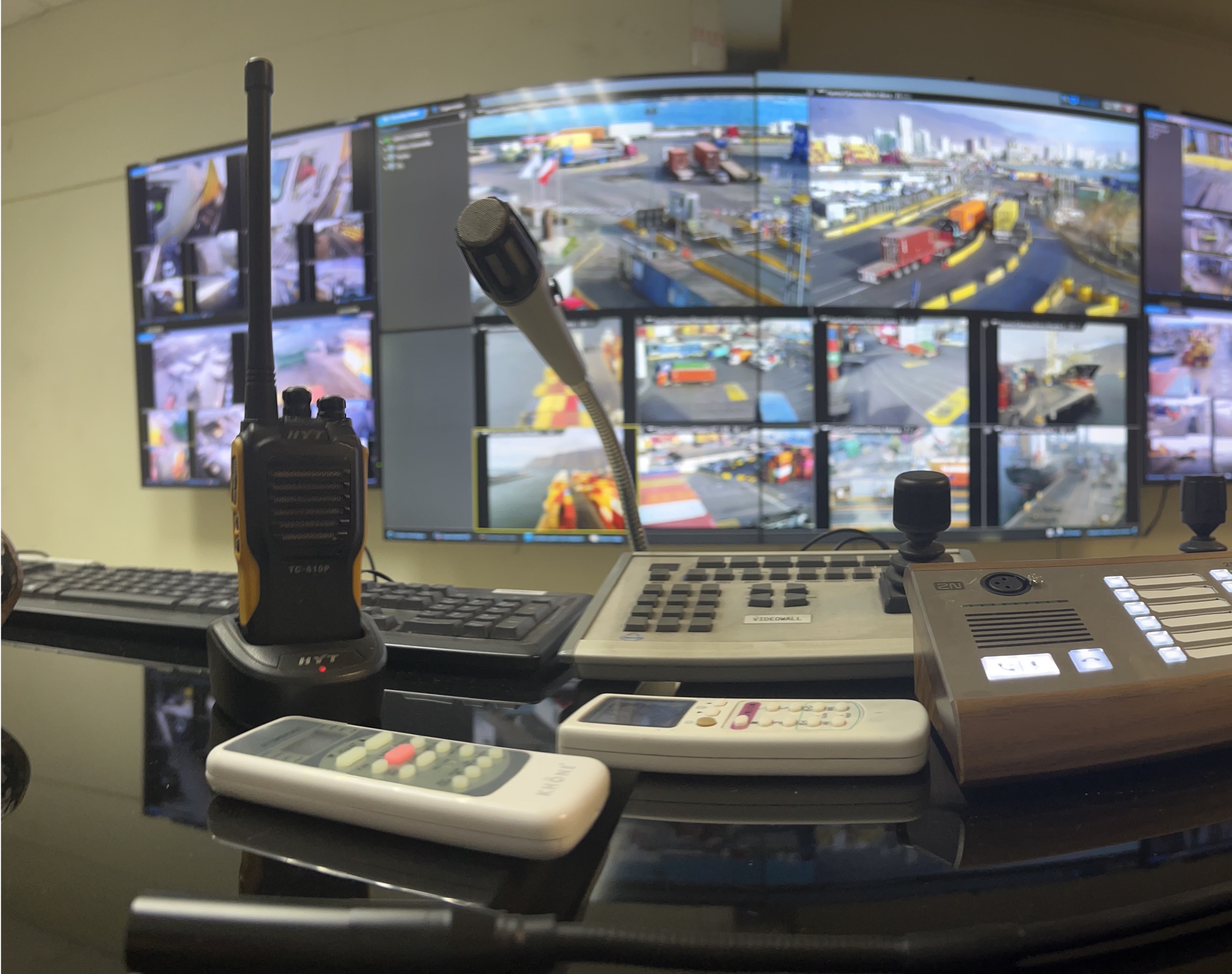 OPERADORES DE CCTV Y ALARMAS